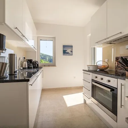 Sabine Losinj Apartment Medveja